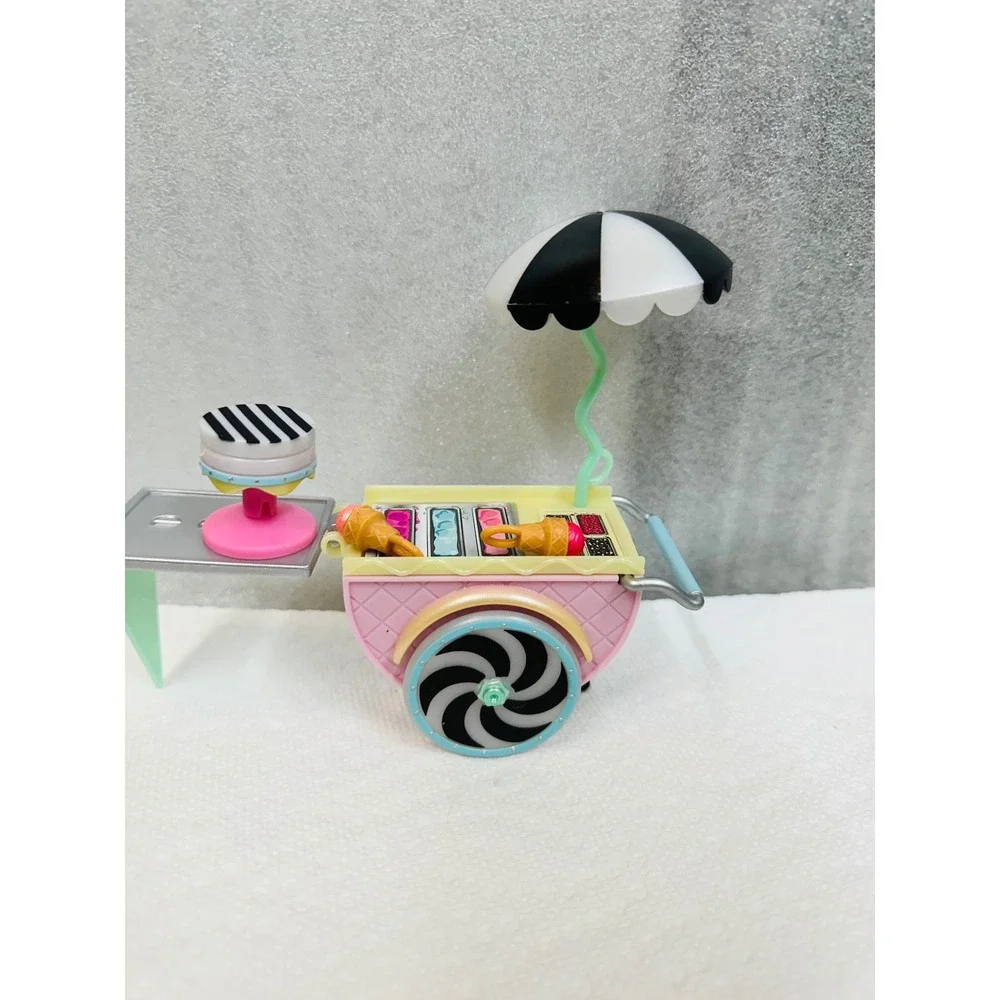 LOL Surprise Mini Sweet‎ Treats Ice Cream Cart Playset with Accessories